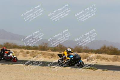 media/Apr-10-2022-SoCal Trackdays (Sun) [[f104b12566]]/Turn 7 Inside (1025am)/